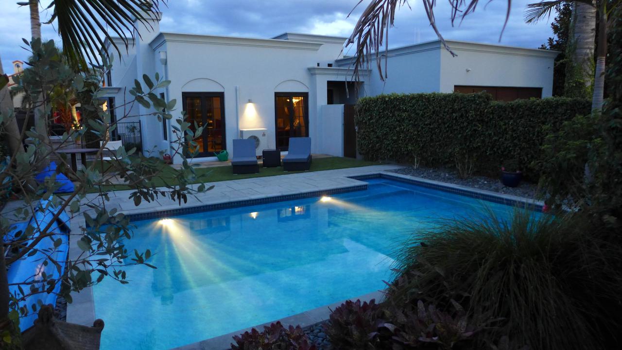 Bed and Breakfast Tuscan Retreat Bed & Breakfast - Adults Only Papamoa Exteriér fotografie